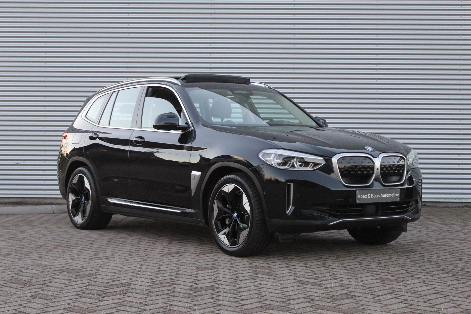 Hoofdafbeelding BMW iX3