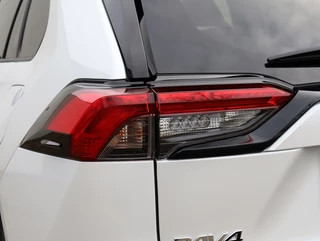 Toyota RAV4 Toyota RAV4 2.5 Hybrid AWD GR SPORT | Nieuw Navigatiescherm | 360 Camera - afbeelding nr 41