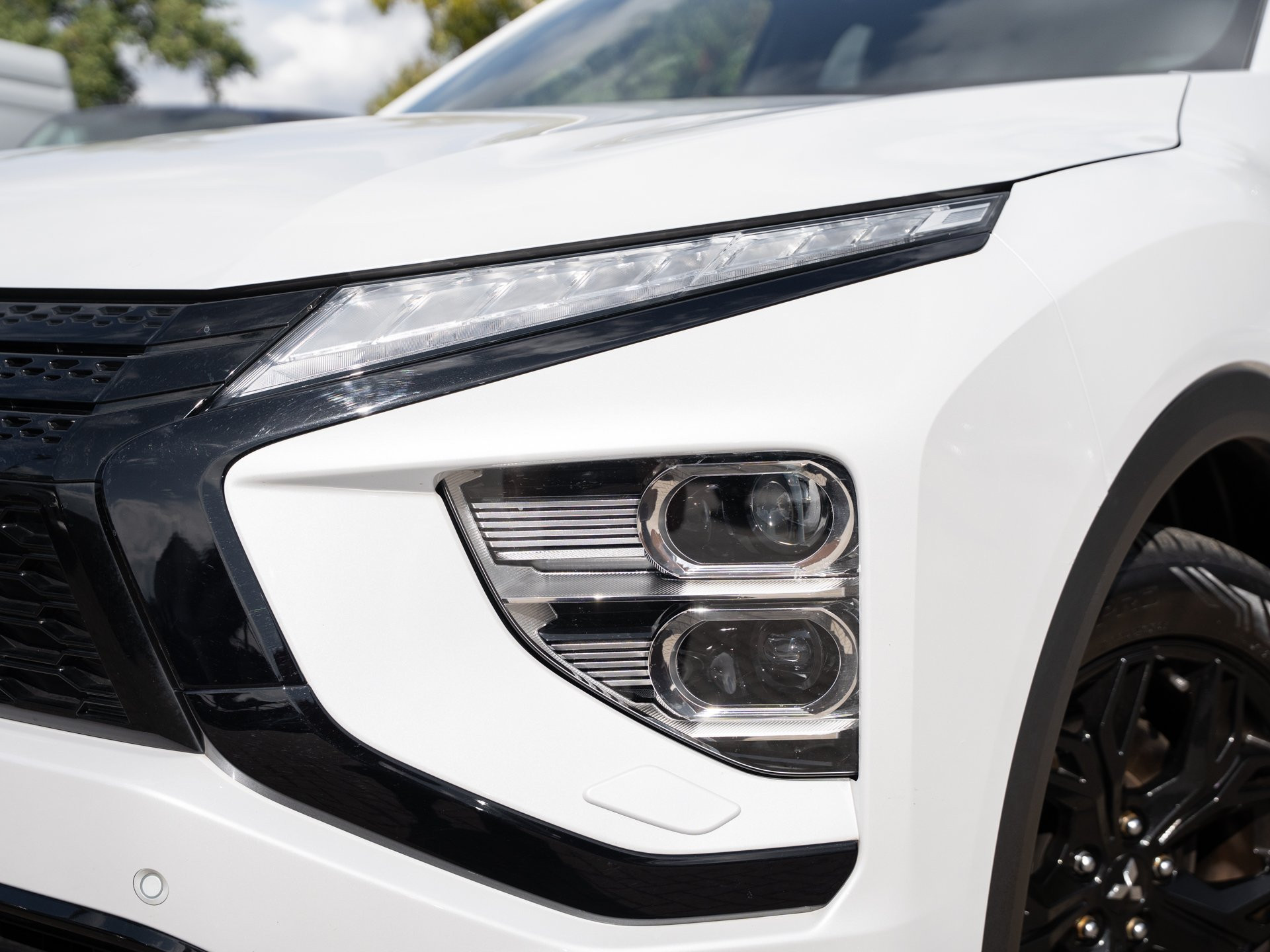 Mitsubishi-Eclipse Cross-image-26