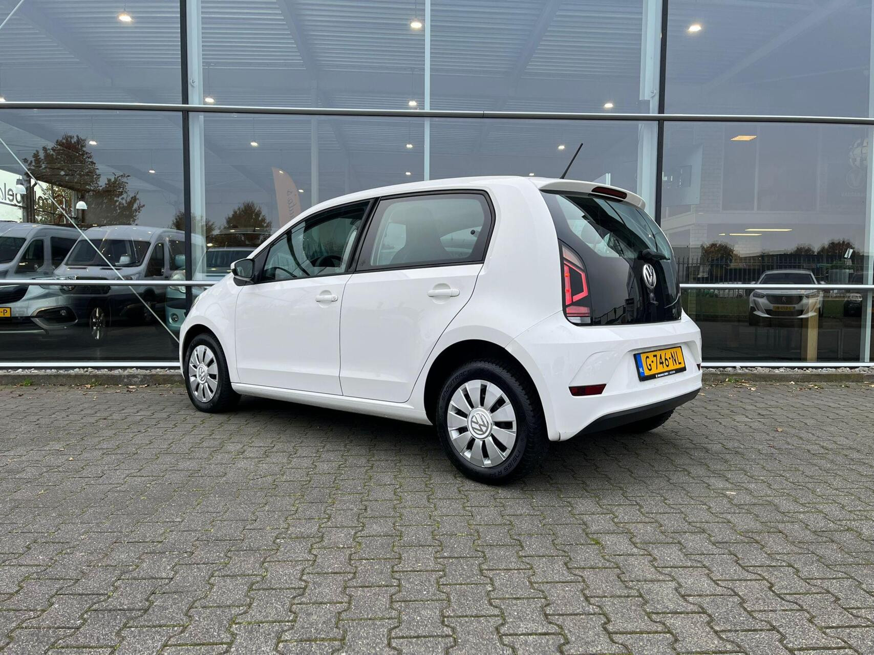 Hoofdafbeelding Volkswagen up!