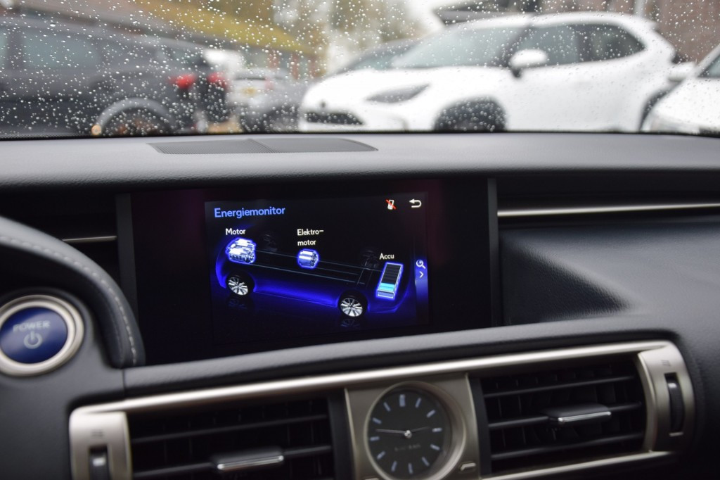 Hoofdafbeelding Lexus IS