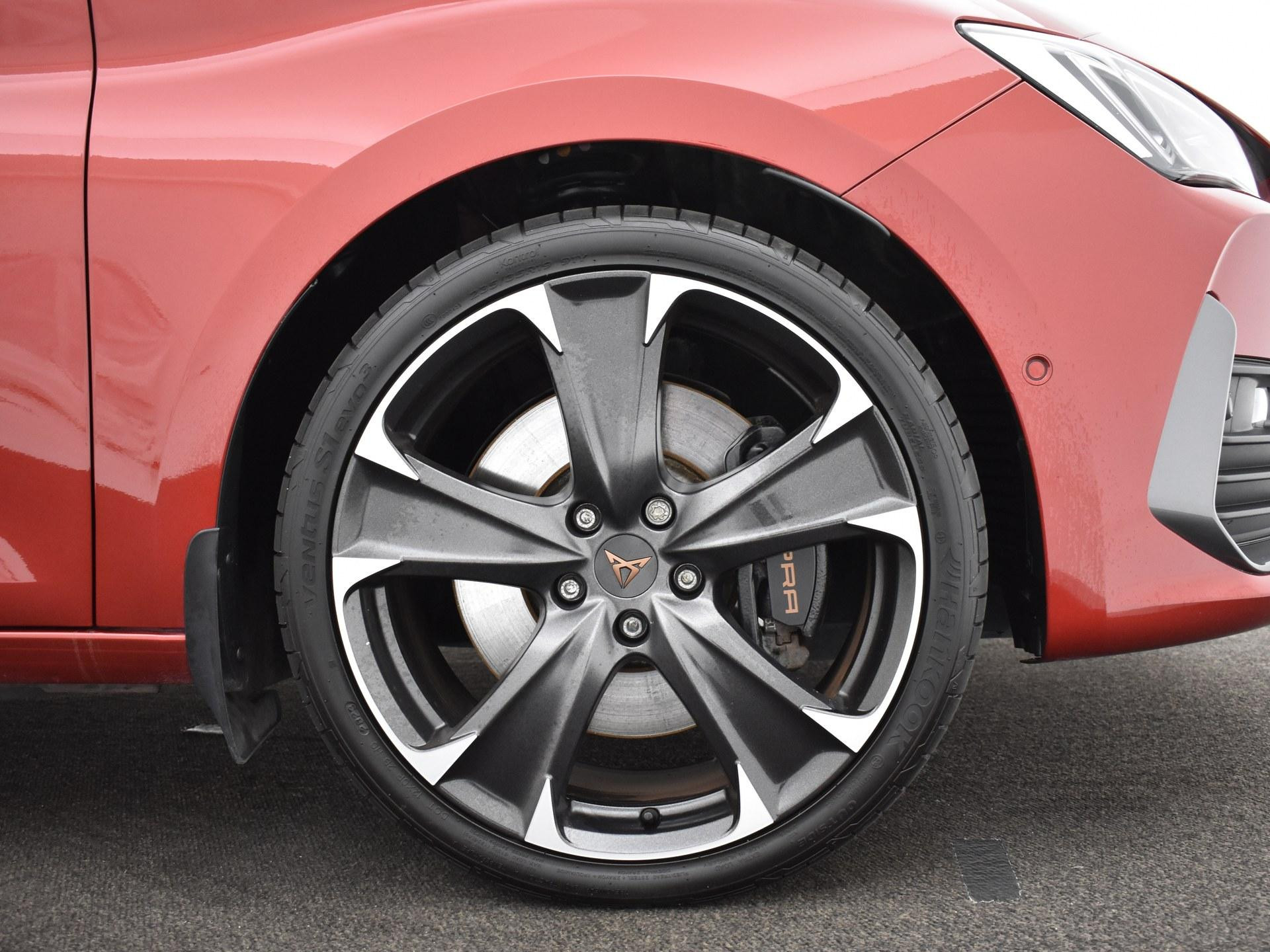 Hoofdafbeelding CUPRA Leon Sportstourer