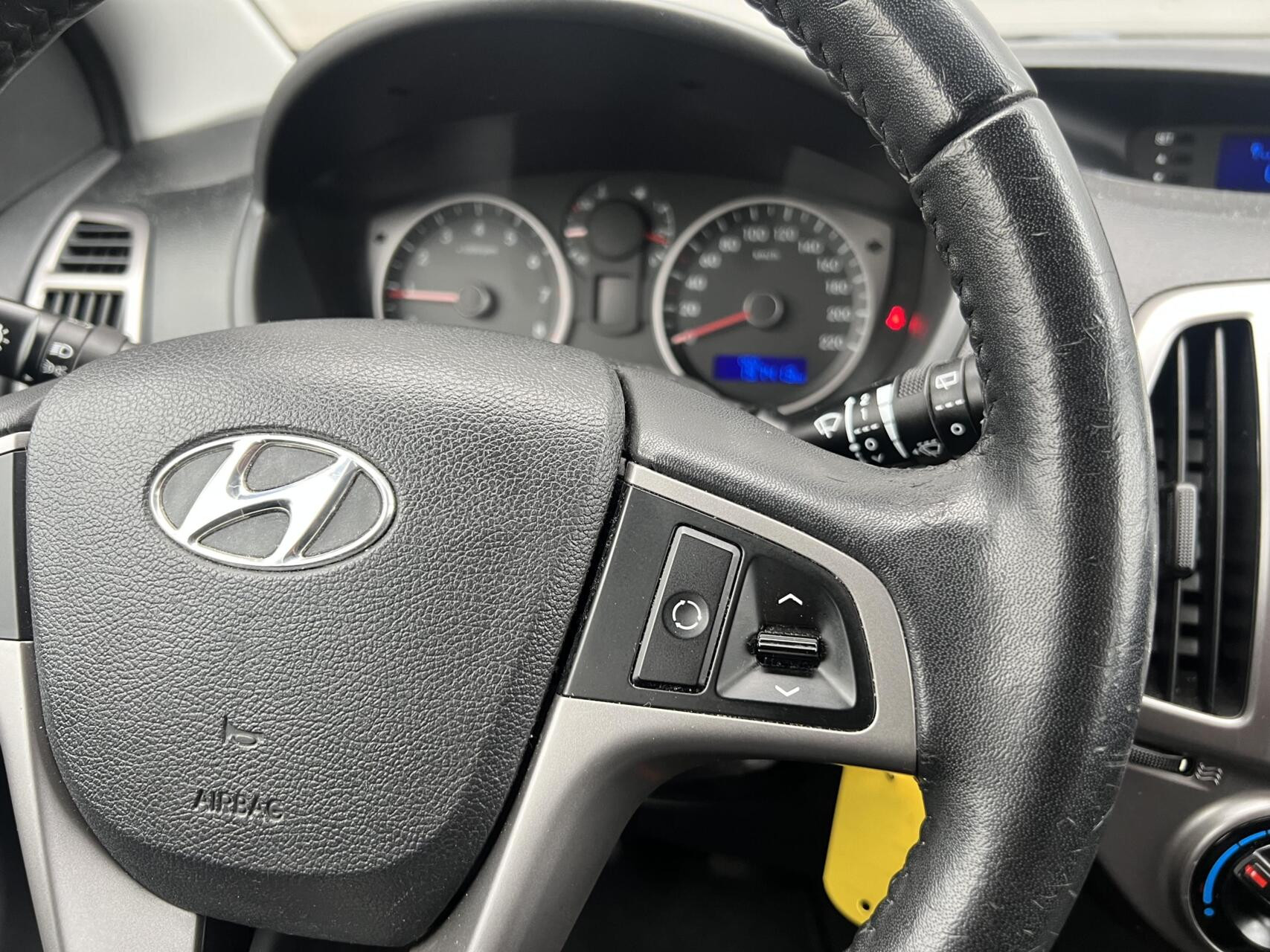 Hoofdafbeelding Hyundai i20