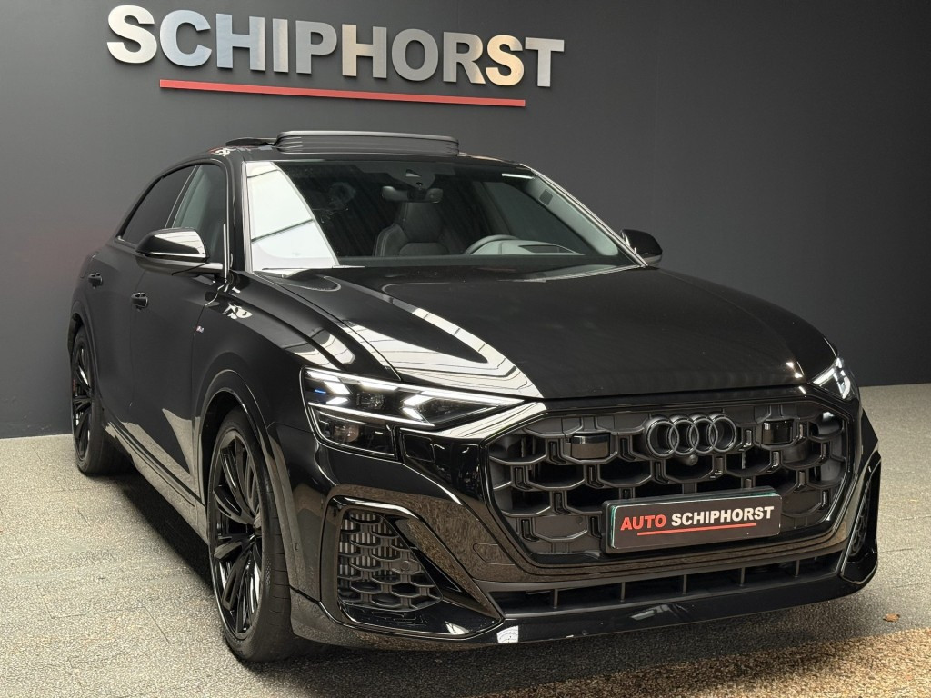 Hoofdafbeelding Audi Q8