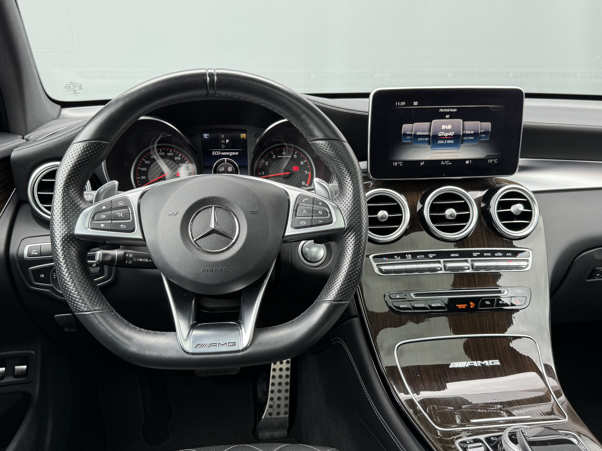 Hoofdafbeelding Mercedes-Benz GLC