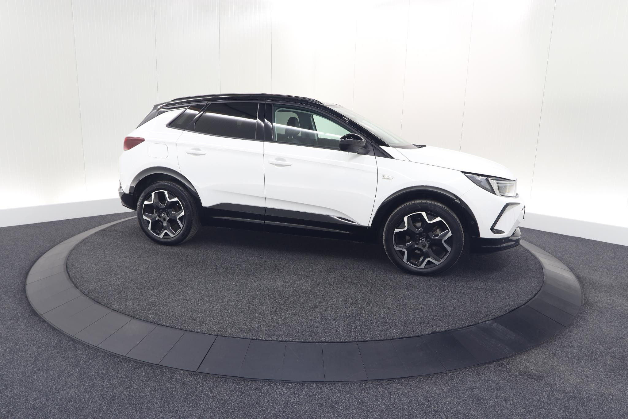 Hoofdafbeelding Opel Grandland