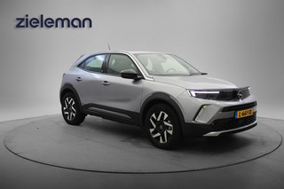 Hoofdafbeelding Opel Mokka-e Opel Mokka-e Mokka-e Elegance 50-kWh 11 kw - Carplay, Navi, Camera, Clima, Stoel/Stuur verwarming