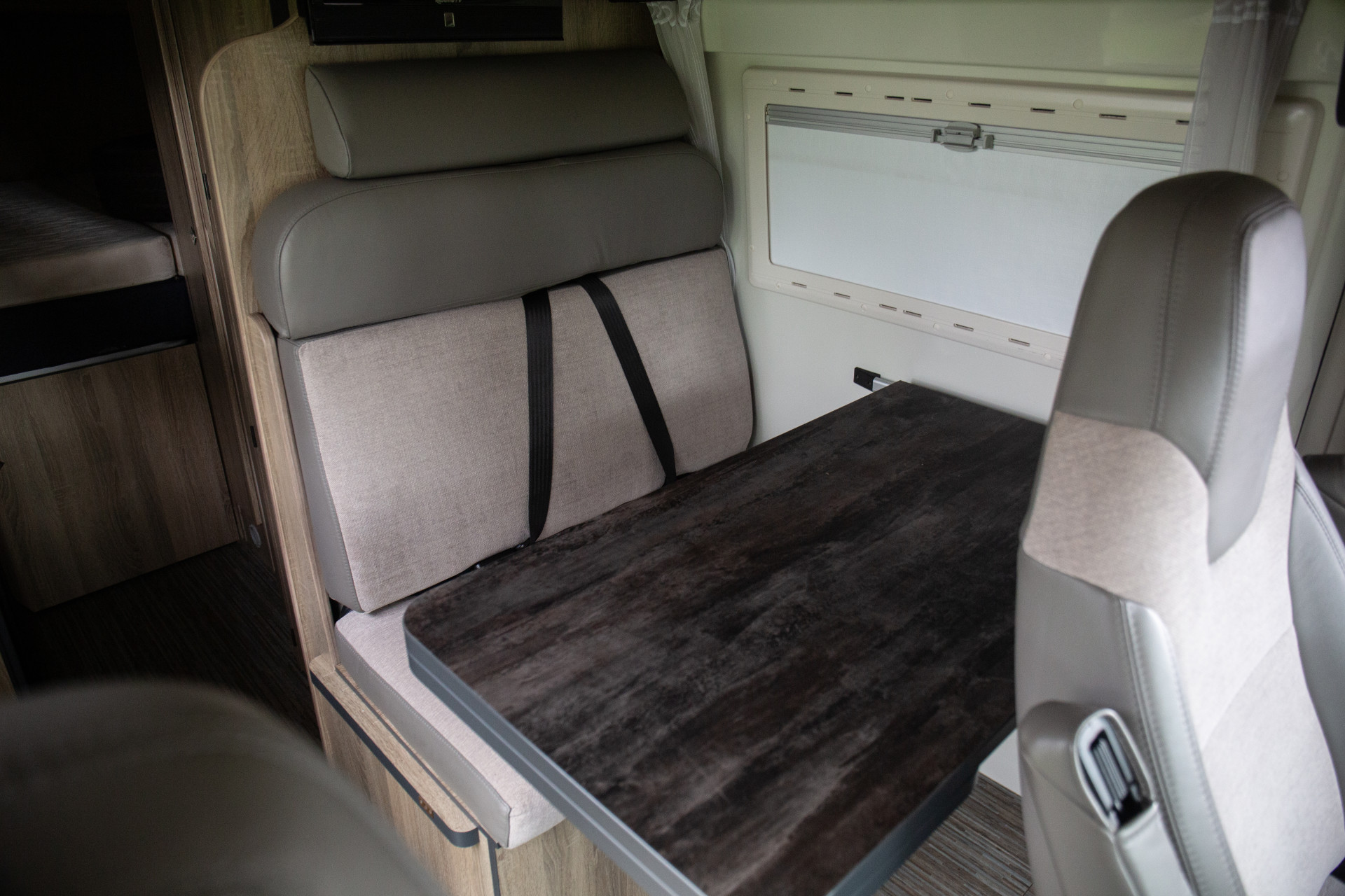 Hoofdafbeelding Karma DEXTER