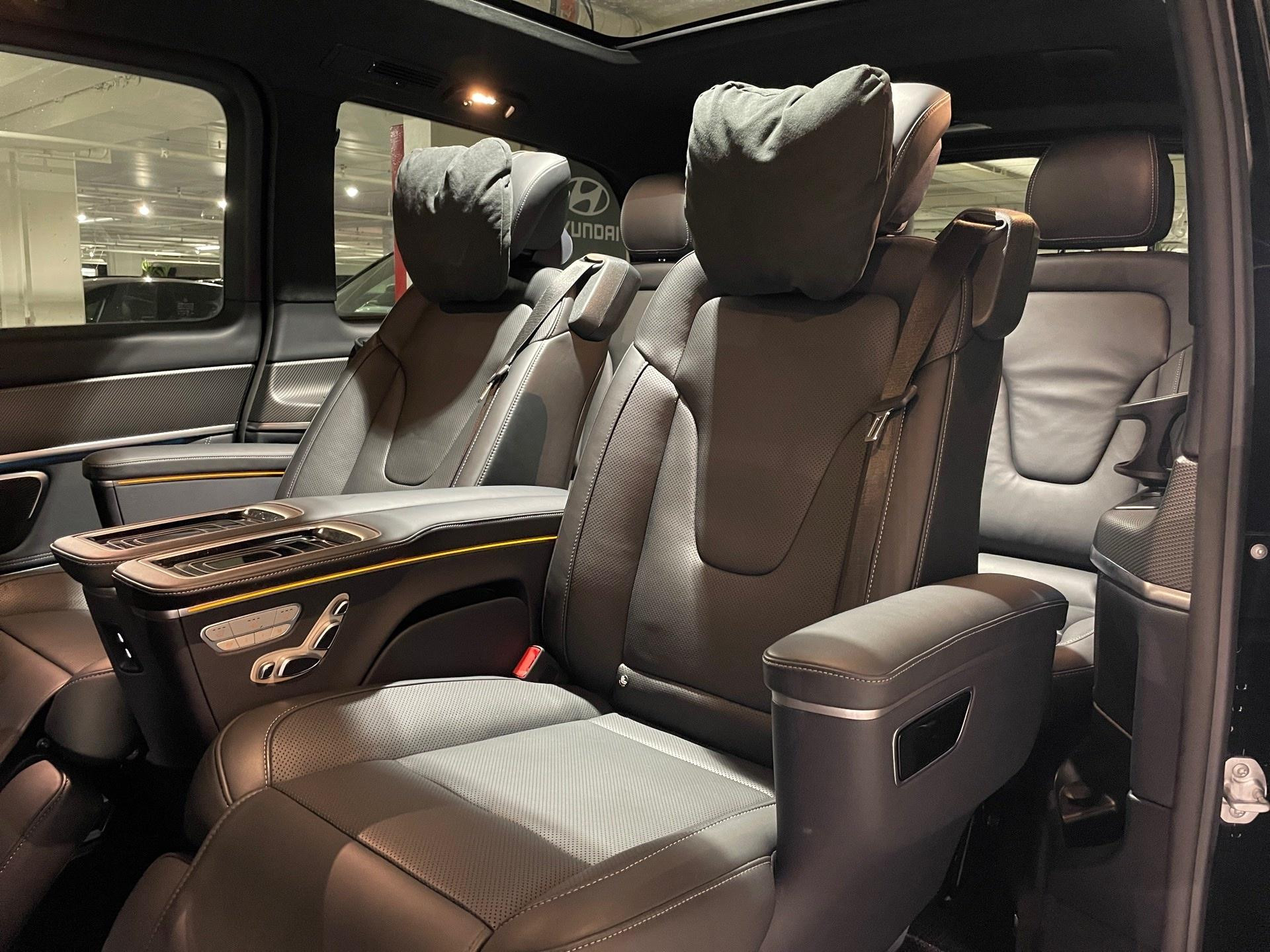 Mercedes-Benz-Classe V-image-13