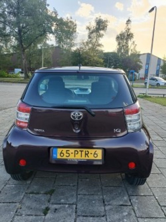 Hoofdafbeelding Toyota iQ