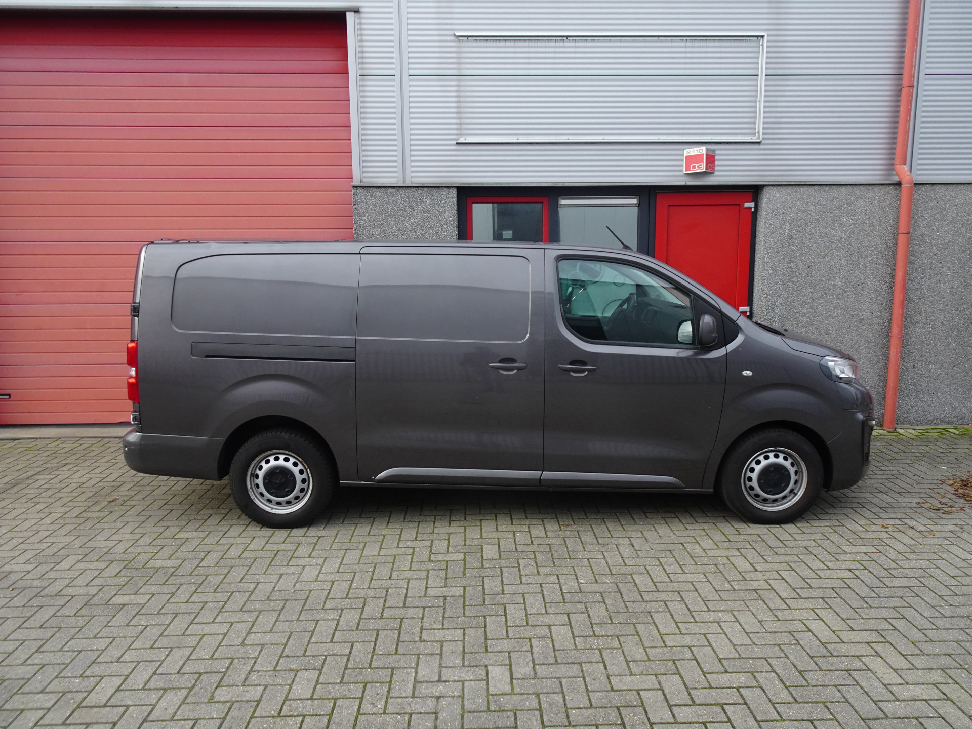 Hoofdafbeelding Peugeot Expert