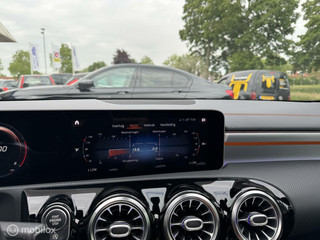 Mercedes-Benz CLA Mercedes CLA-klasse 200 Premium Plus|35 AMG Look|Sfeerverlichting|Panorama|Lane assist| - afbeelding nr 24