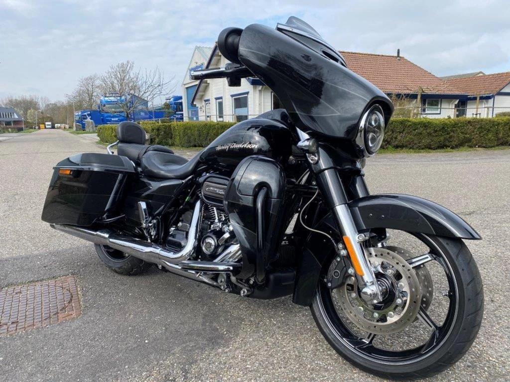 Hoofdafbeelding Harley-Davidson Street Glide