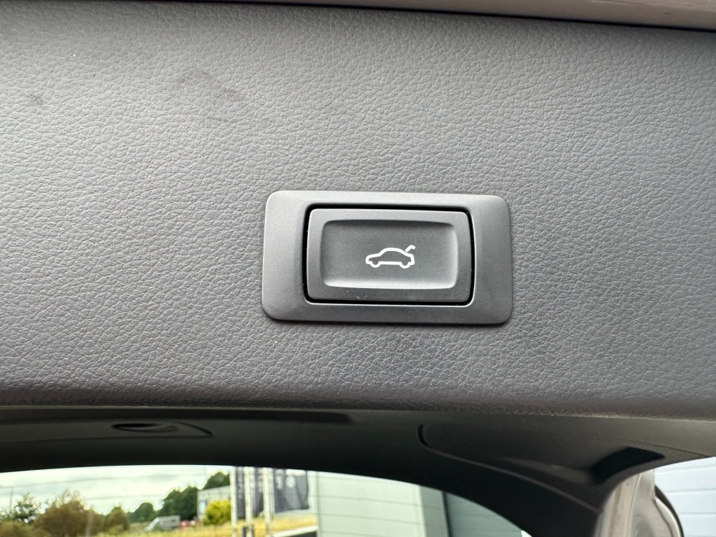 Hoofdafbeelding Audi S6