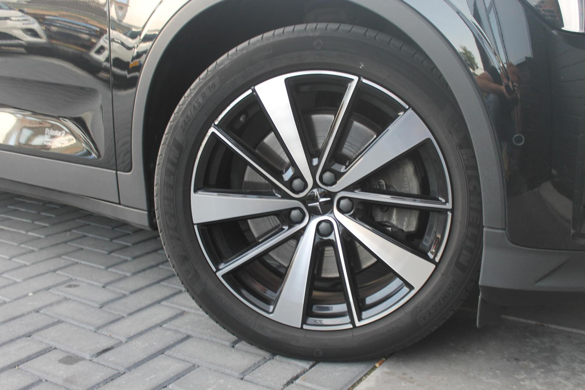 Hoofdafbeelding Polestar 2