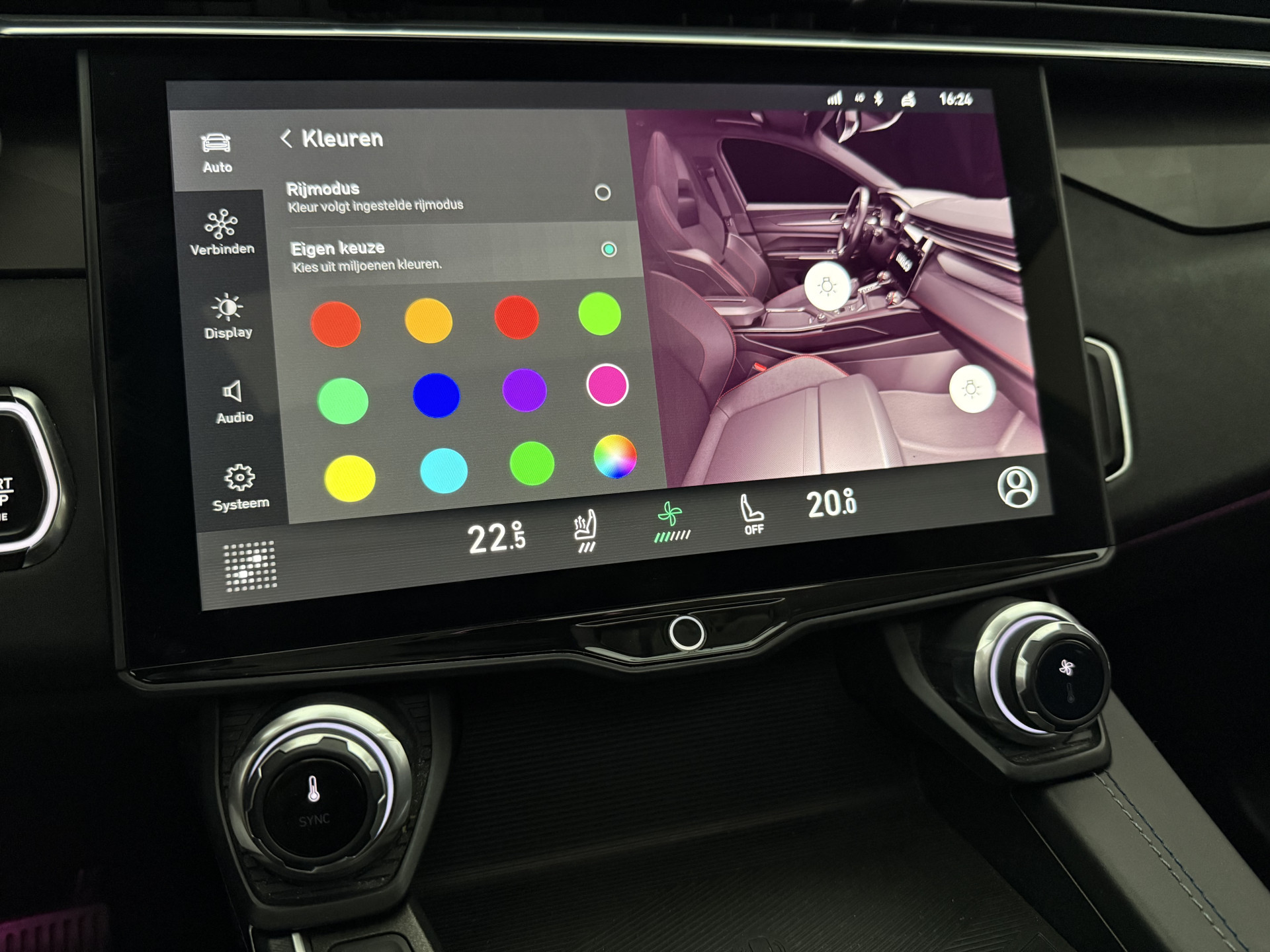 Hoofdafbeelding Lynk & Co 01