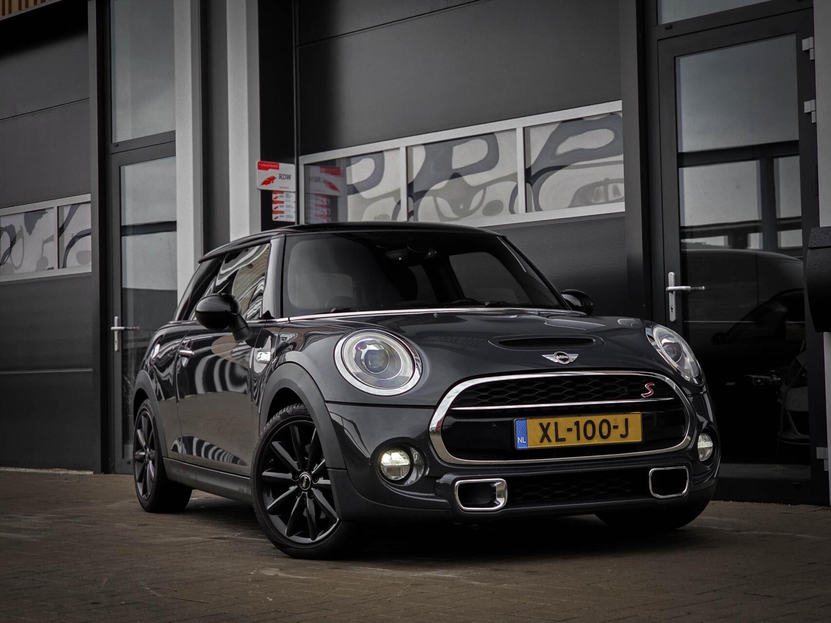 Hoofdafbeelding MINI Cooper S