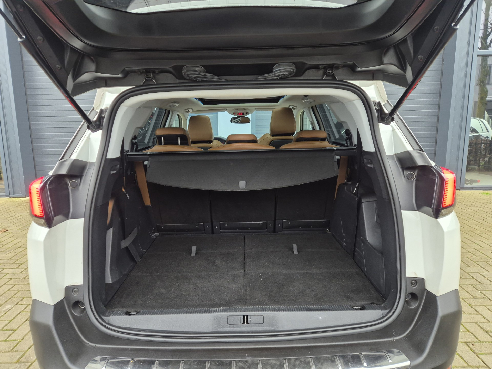 Hoofdafbeelding Peugeot 5008