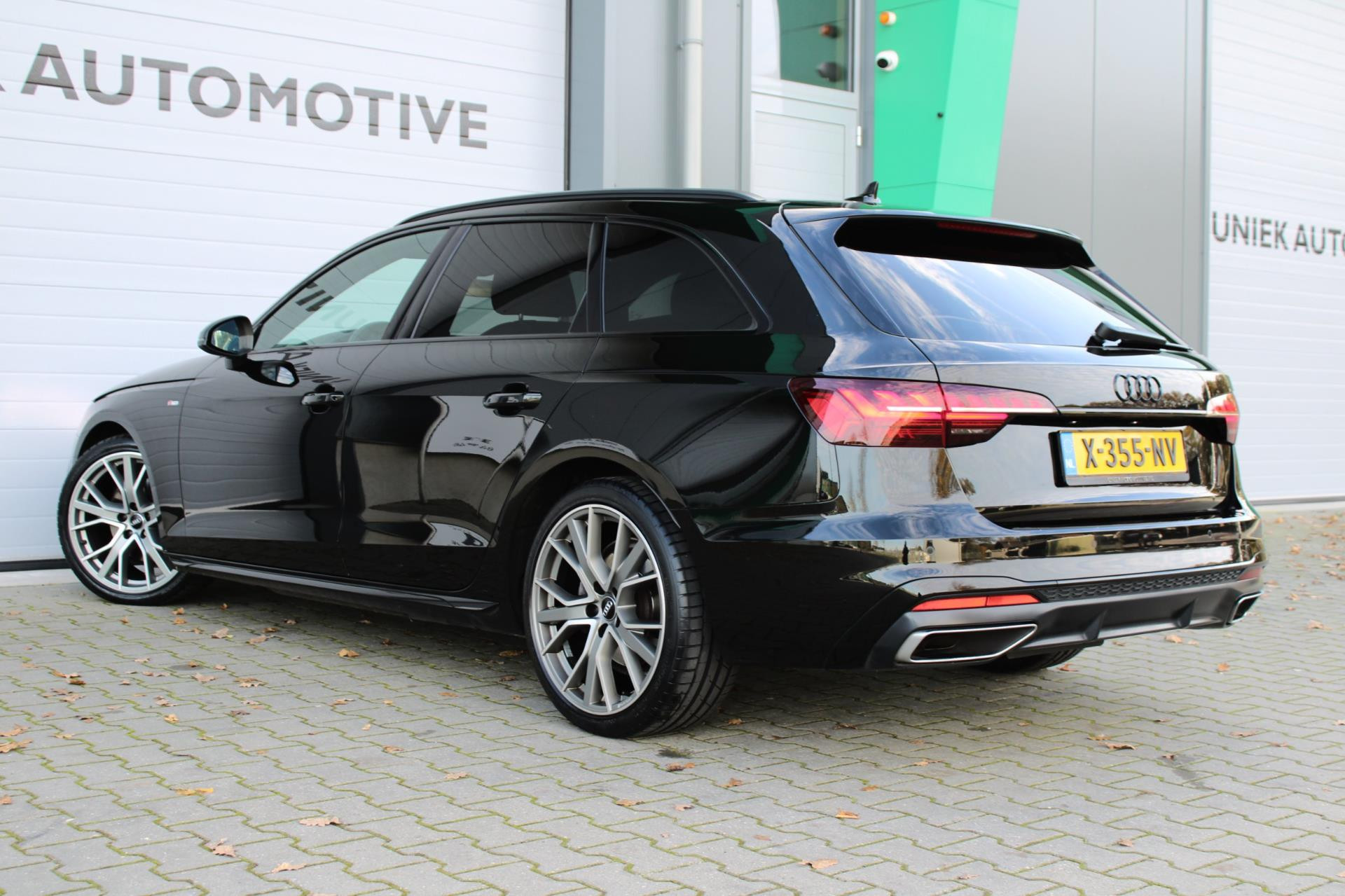 Hoofdafbeelding Audi A4