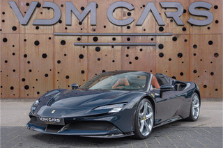 Ferrari SF90 Spider 4.0 V8 | CARBON (12x) | CarPlay | Lift | AFS | Two-Tone |WARRANTY2028