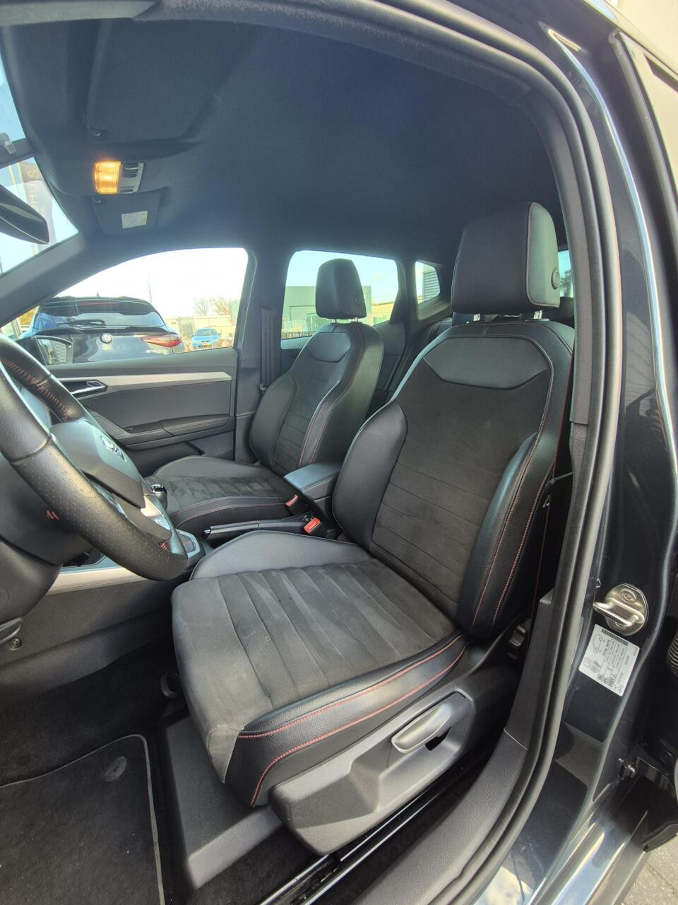 Hoofdafbeelding SEAT Arona