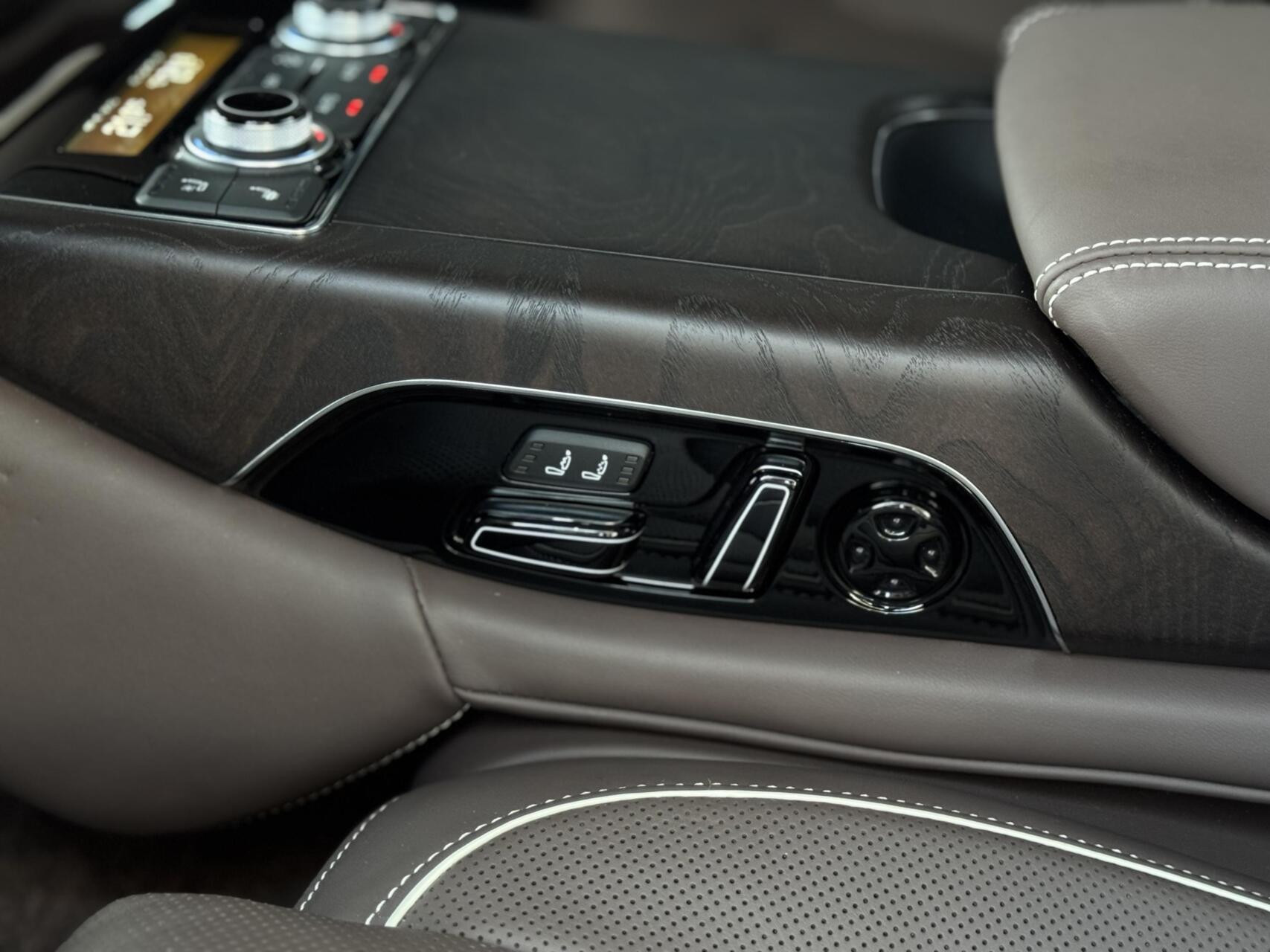 Hoofdafbeelding Audi S8