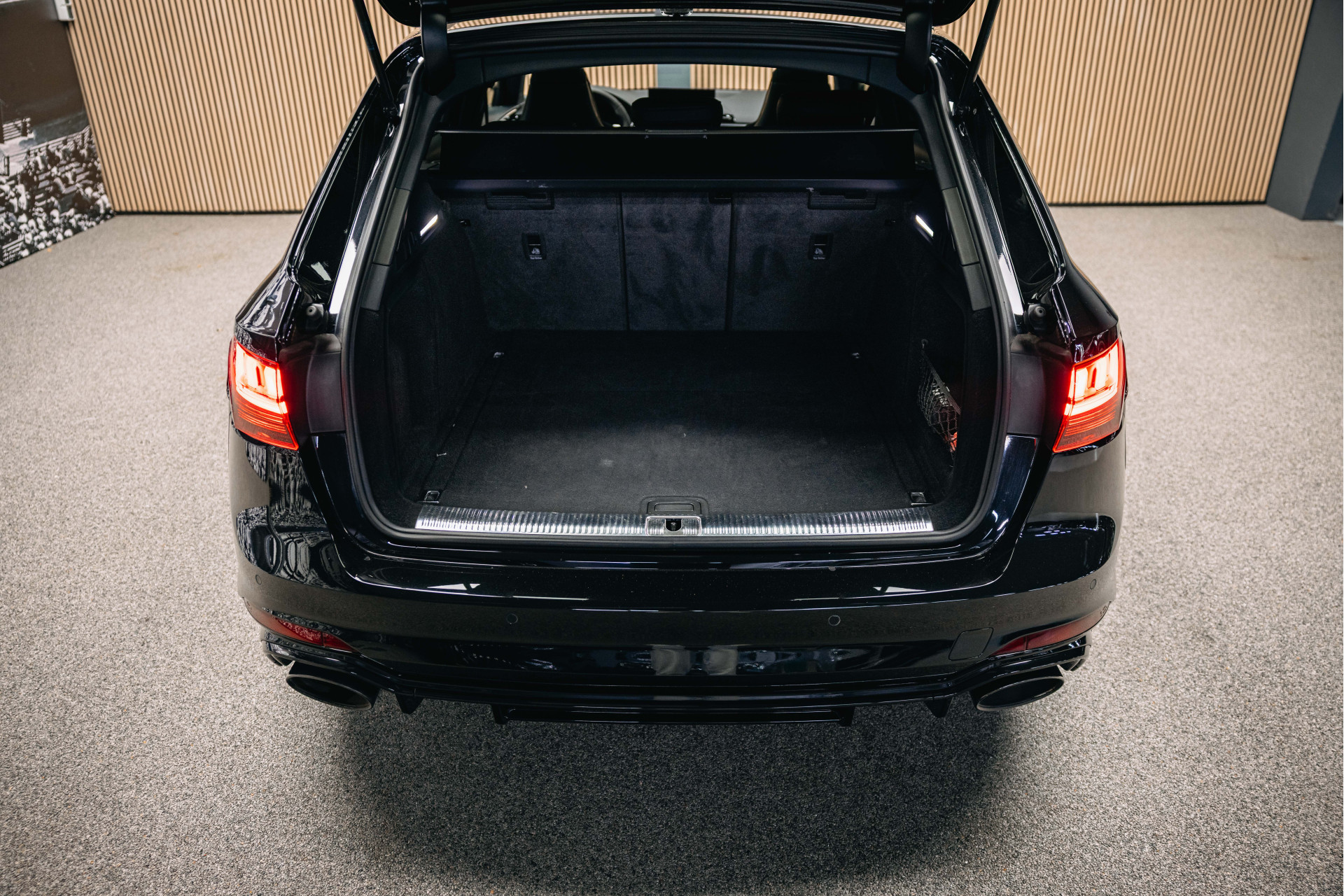 Hoofdafbeelding Audi RS4