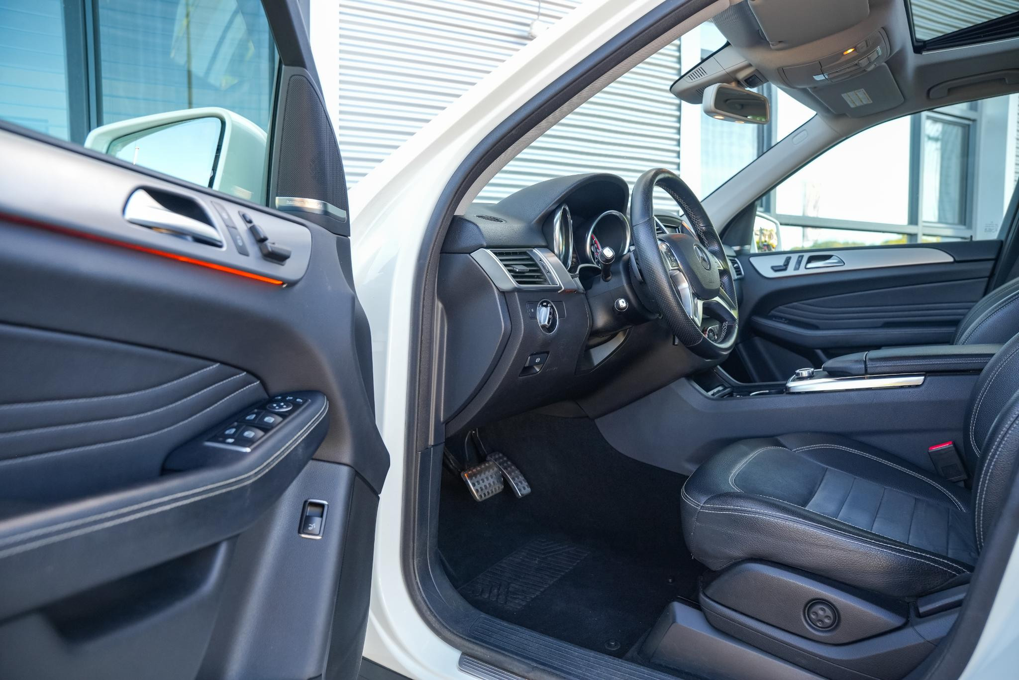 Hoofdafbeelding Mercedes-Benz M-Klasse