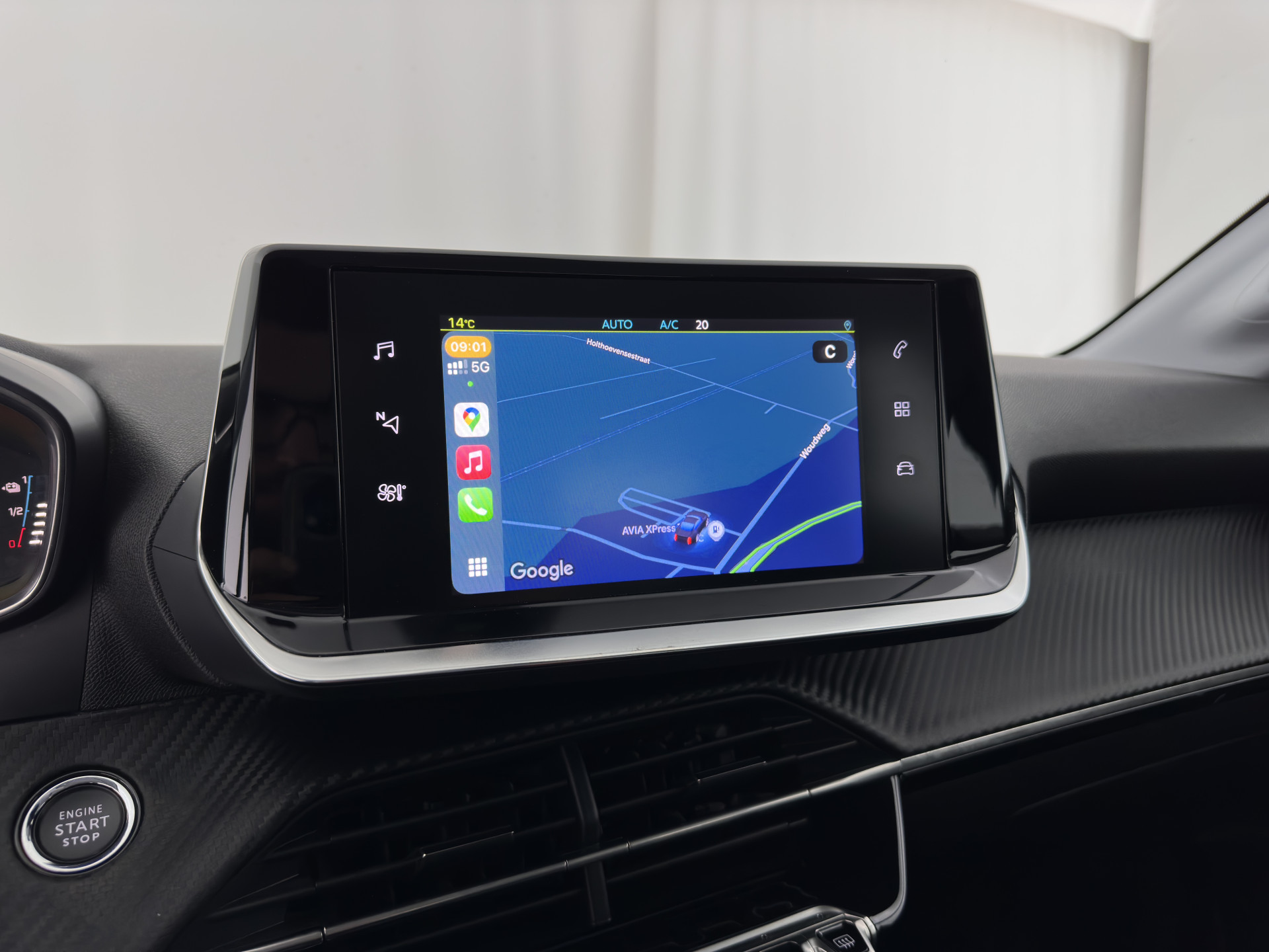 Hoofdafbeelding Peugeot e-208