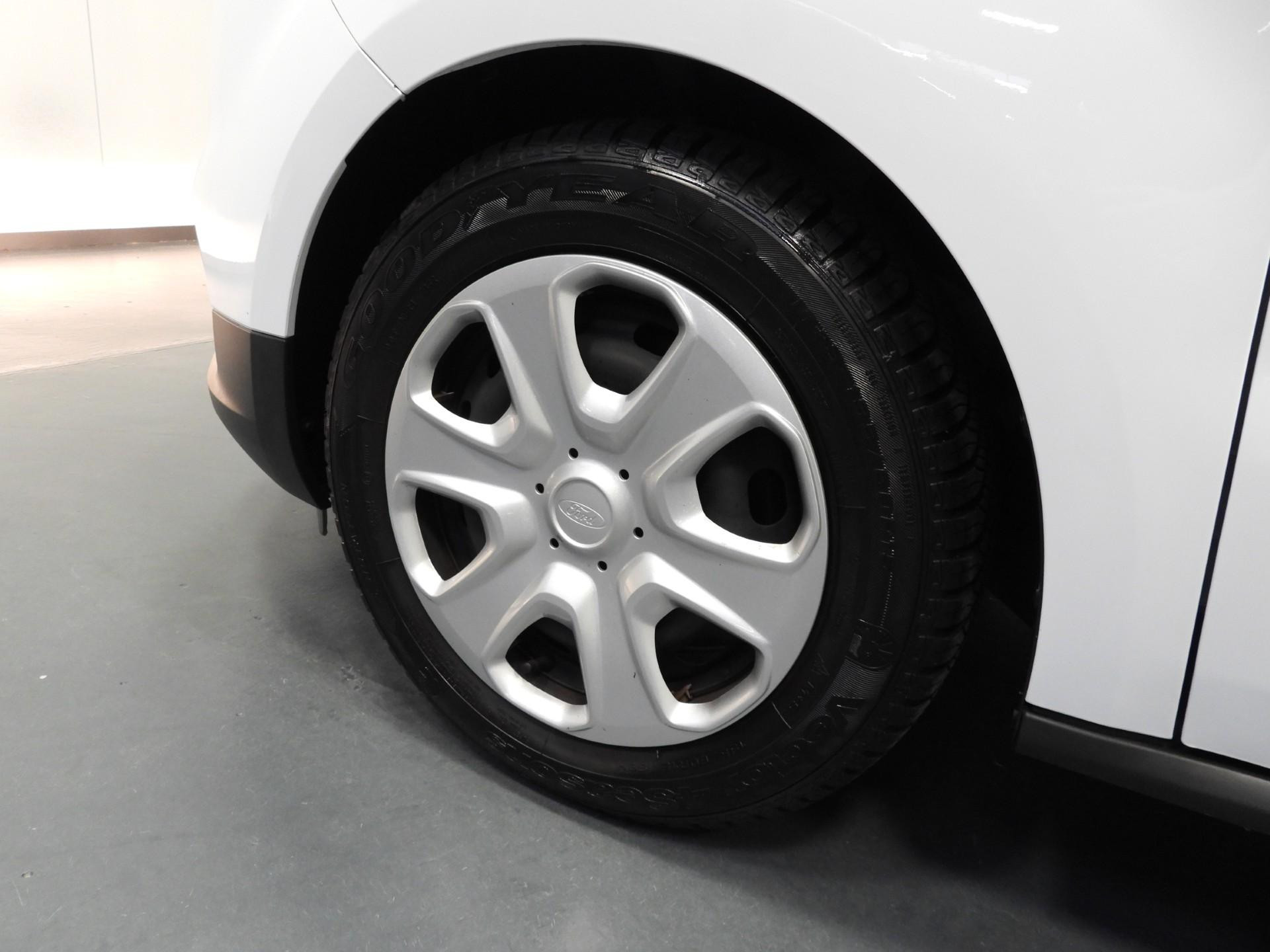 Hoofdafbeelding Ford Transit Courier