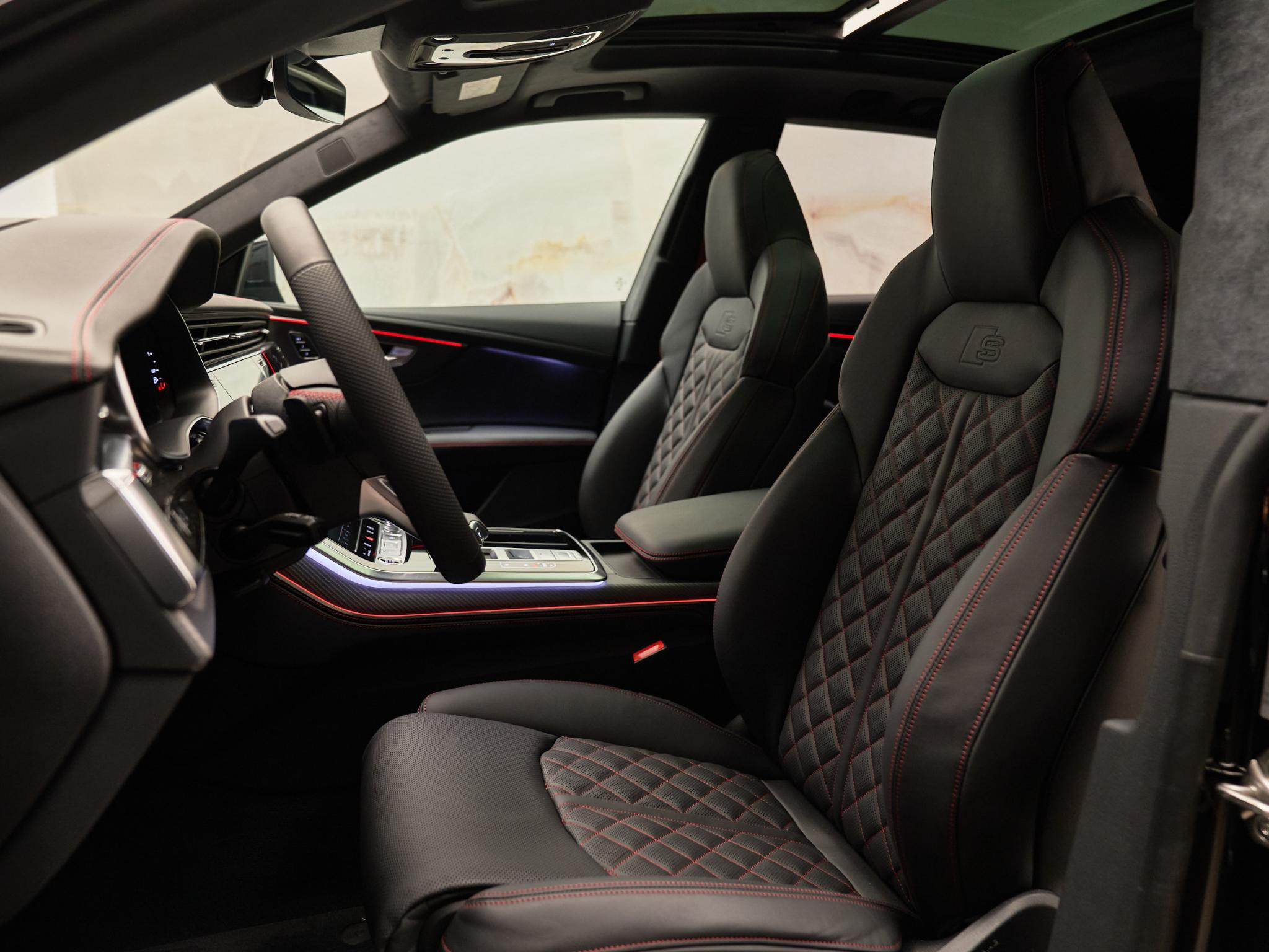 Hoofdafbeelding Audi Q8