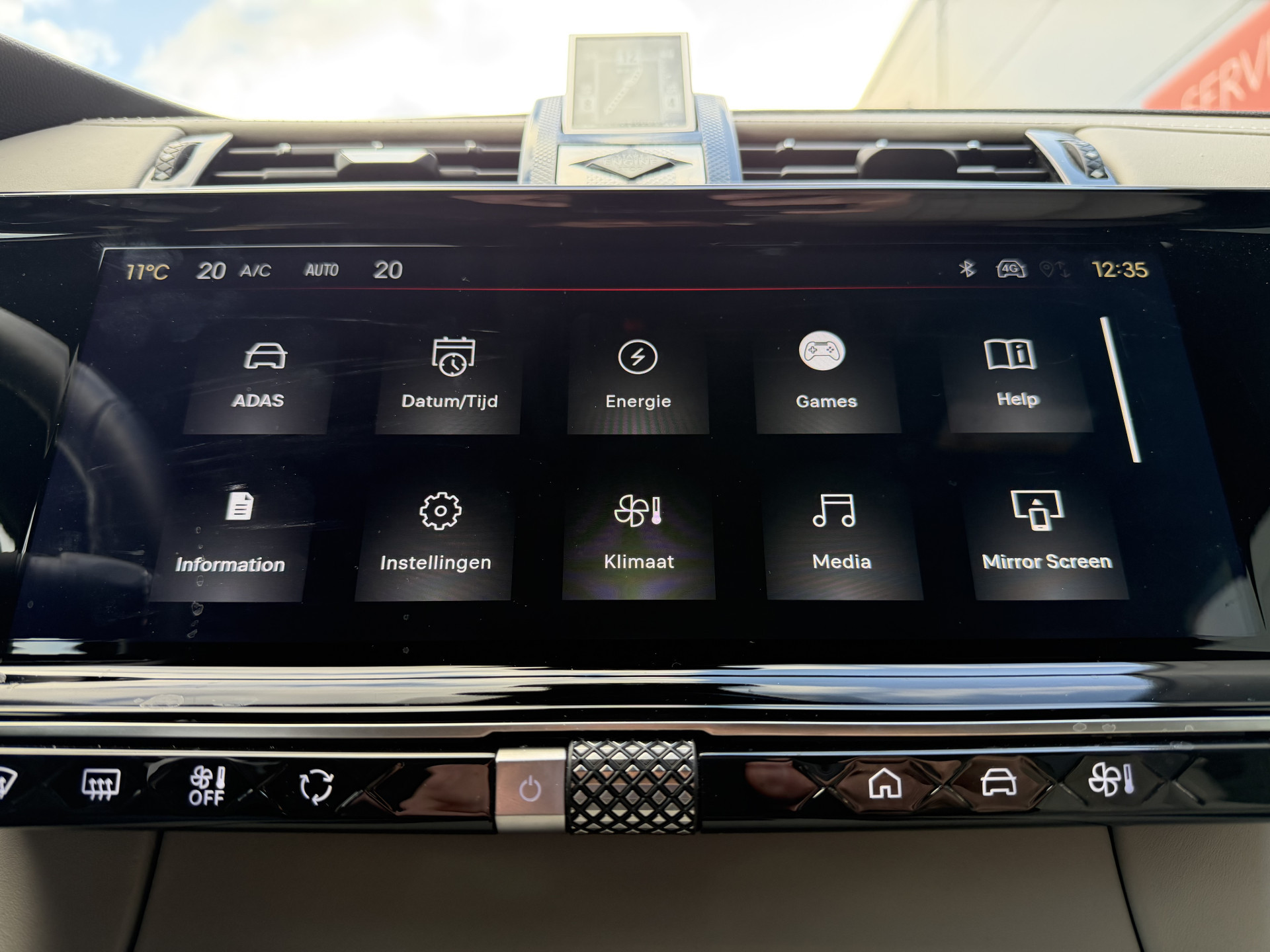 Hoofdafbeelding DS DS 7