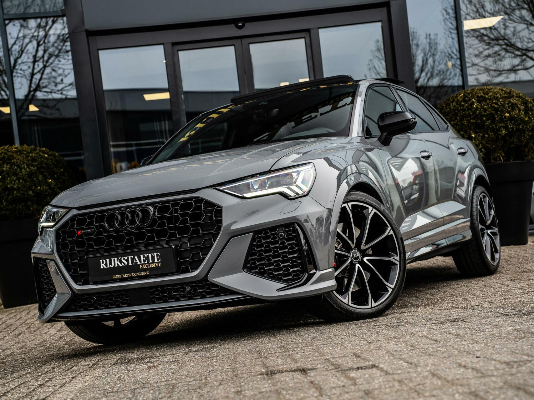 Hoofdafbeelding Audi RSQ3