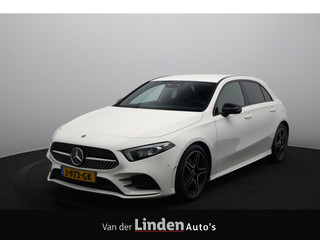 Hoofdafbeelding Mercedes-Benz A-Klasse Mercedes-Benz A-Klasse 160 Business Solution AMG | Sfeerverlichting | Led | Camera