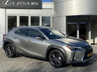 Lexus UX 250h Comfort Line NL-AUTO TREKHAAK TRIPLE-LED CARPLAY BOCHTVERL NAVI AD-CRUISE