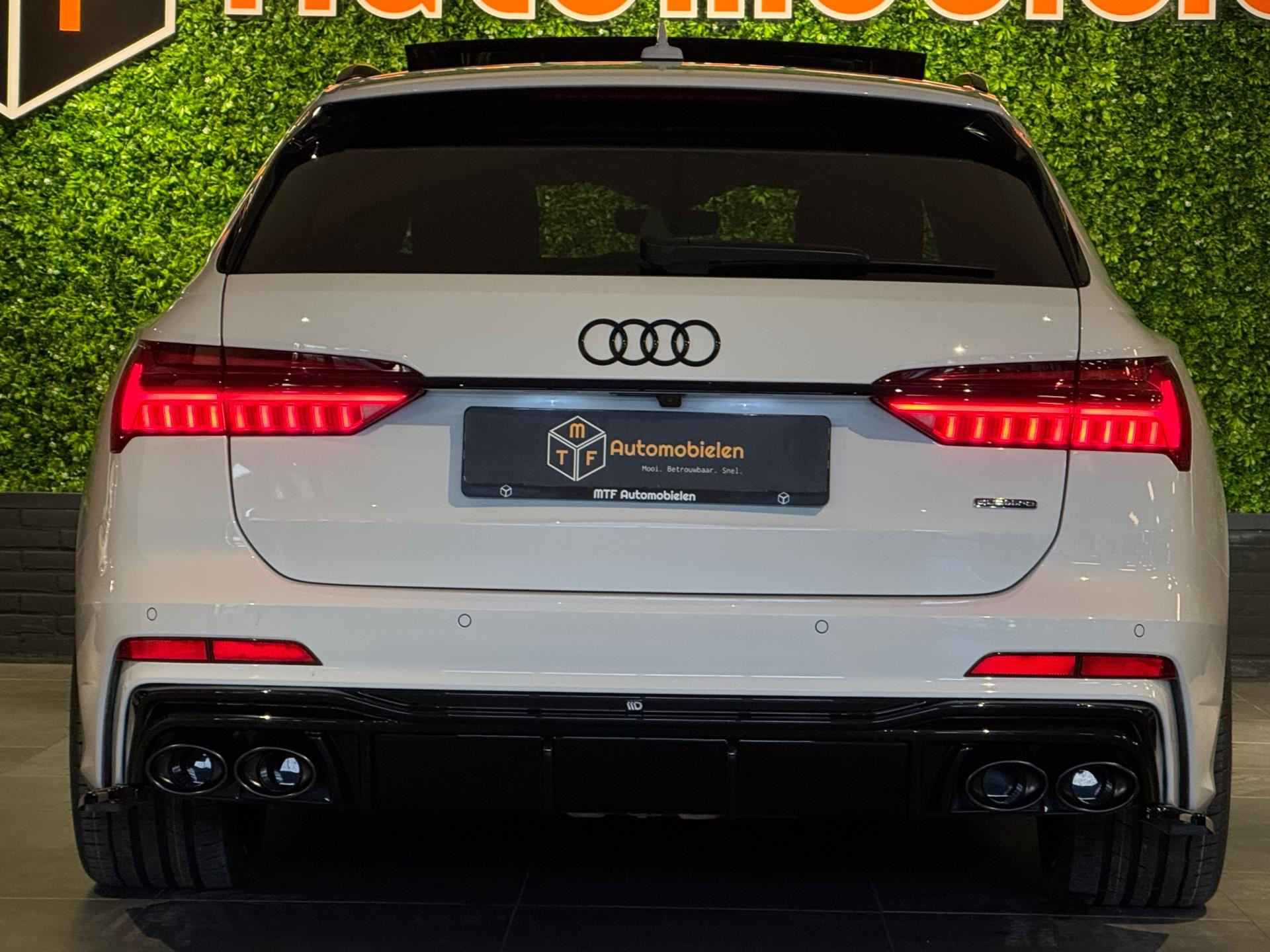 Hoofdafbeelding Audi A6