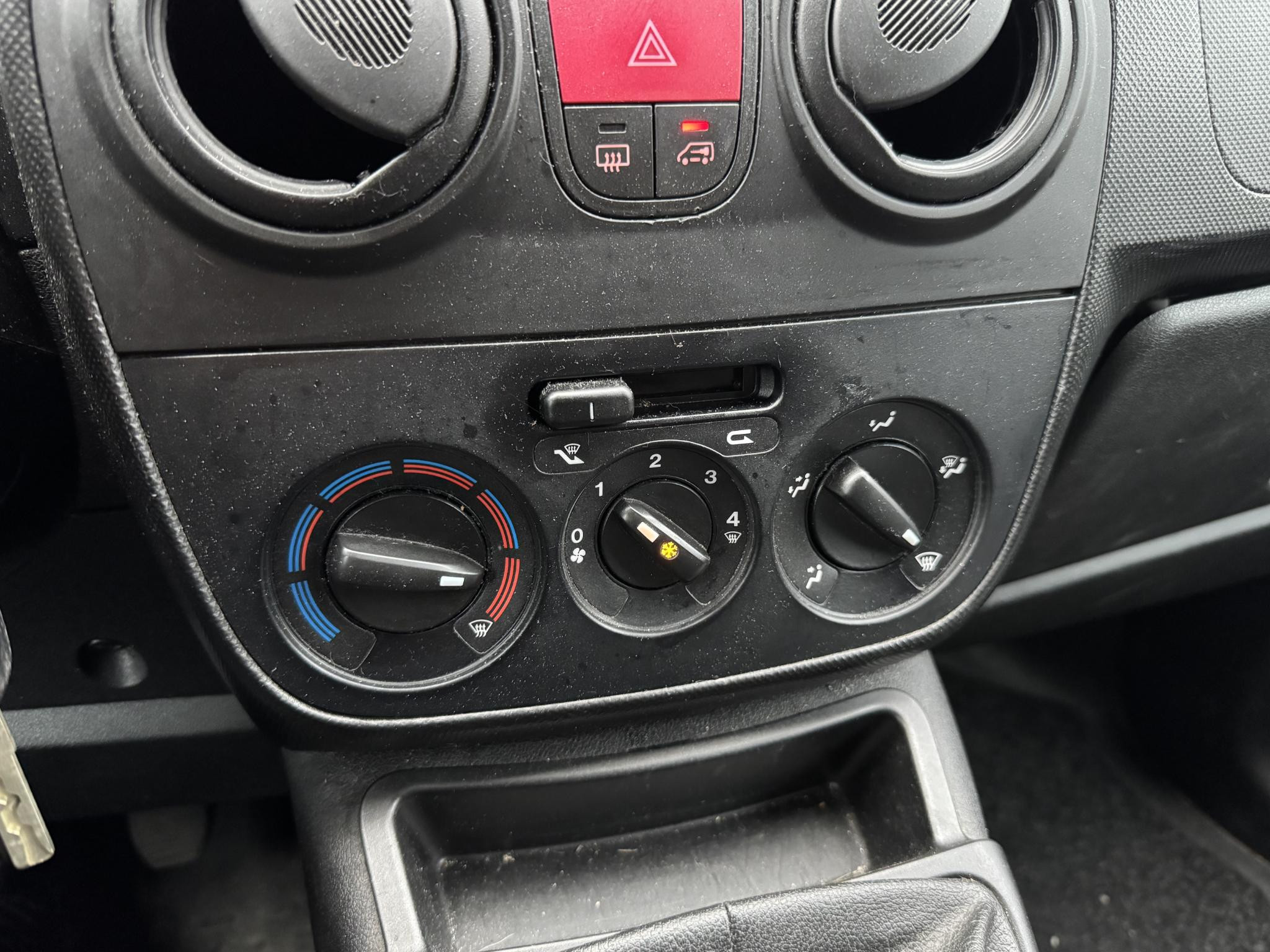 Hoofdafbeelding Peugeot Bipper