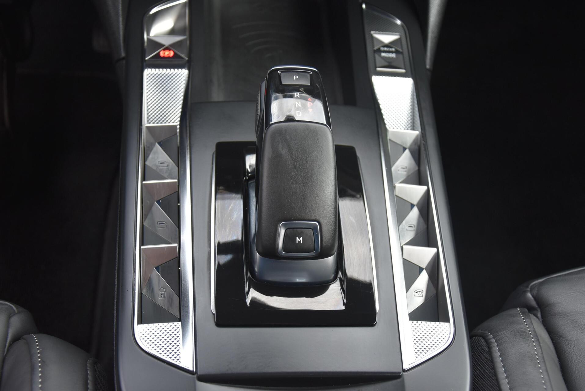 Hoofdafbeelding DS DS 3