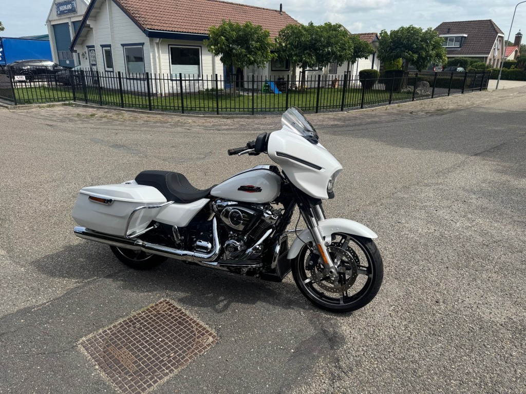 Hoofdafbeelding Harley-Davidson Street Glide