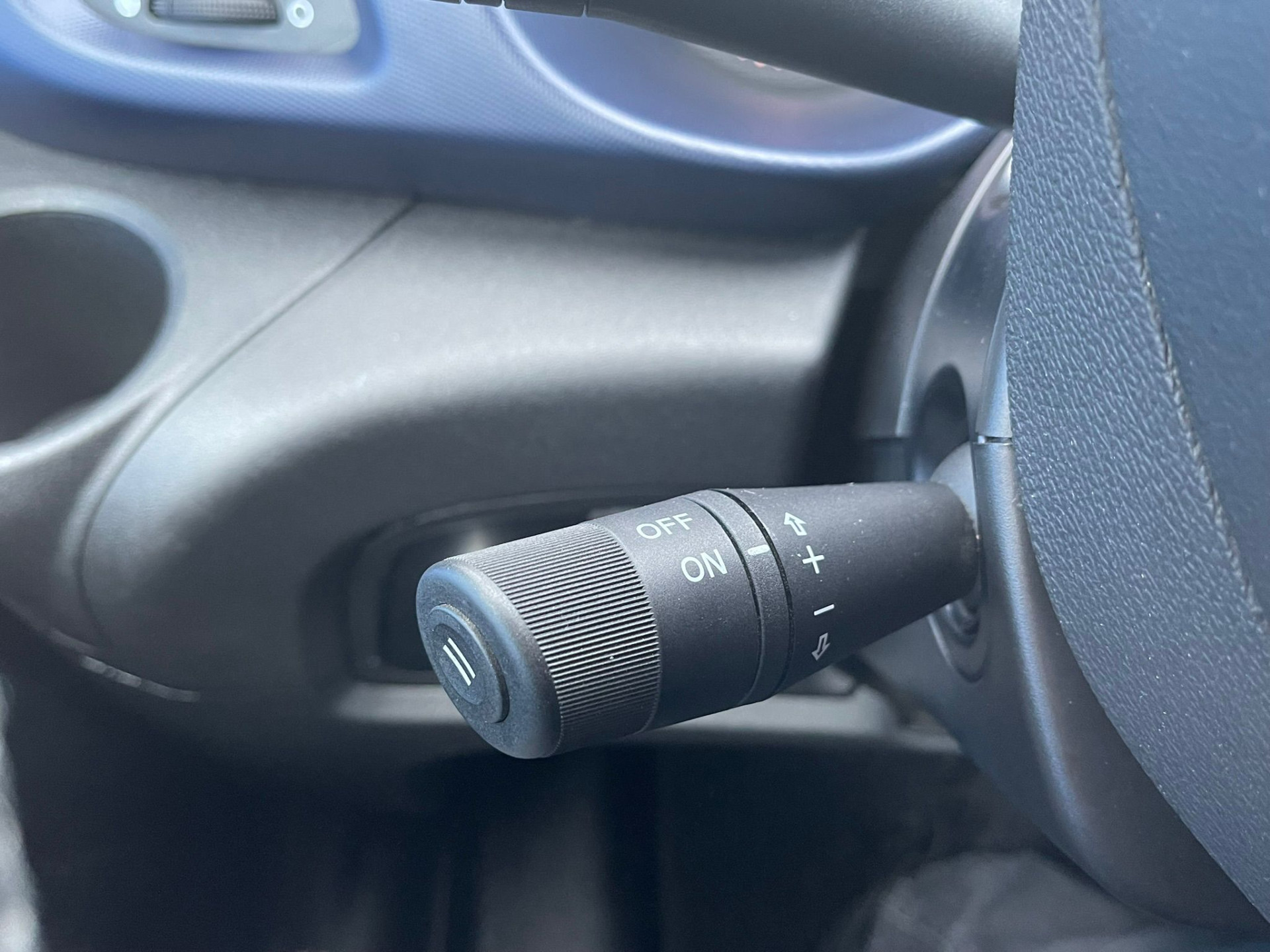 Hoofdafbeelding Iveco 40C16 Be-Trekker +  Semi Dieplader Veldhuizen 7.5 M Automaat / Nieuwstaat!