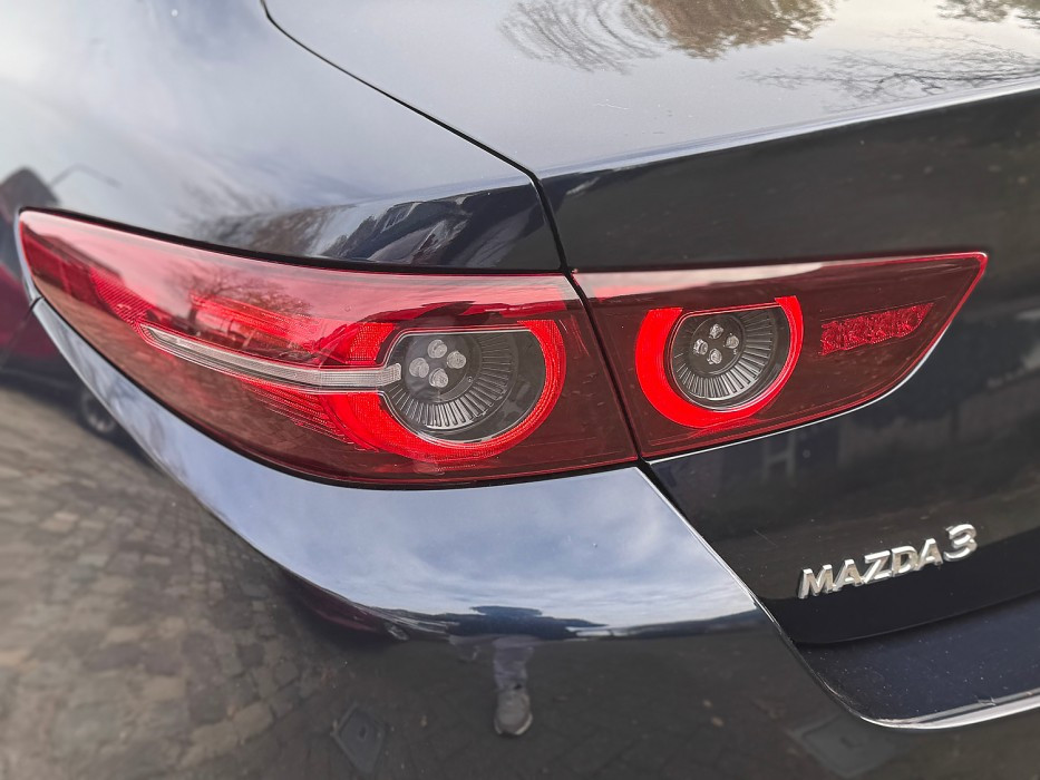 Hoofdafbeelding Mazda 3