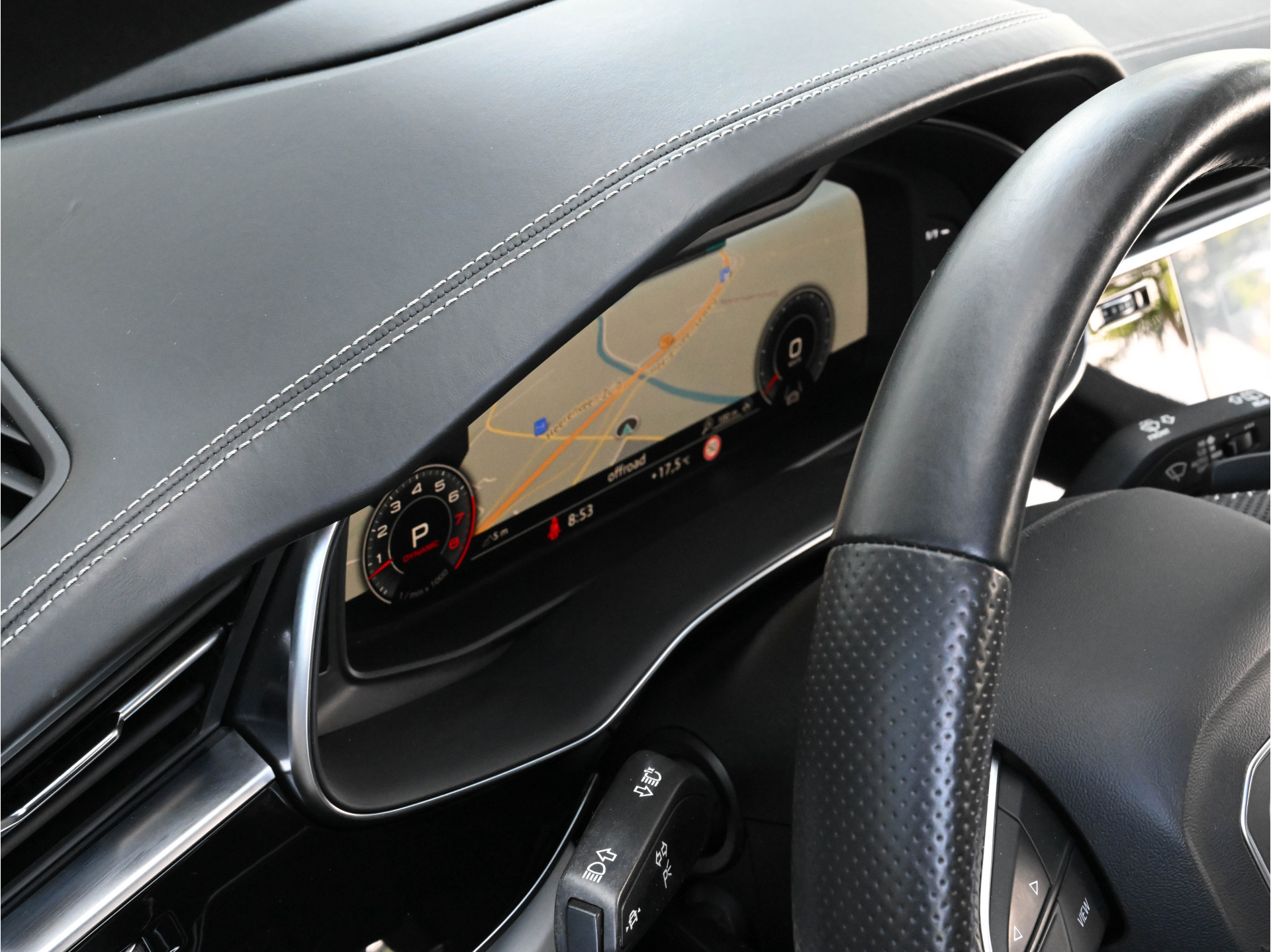 Hoofdafbeelding Audi Q8