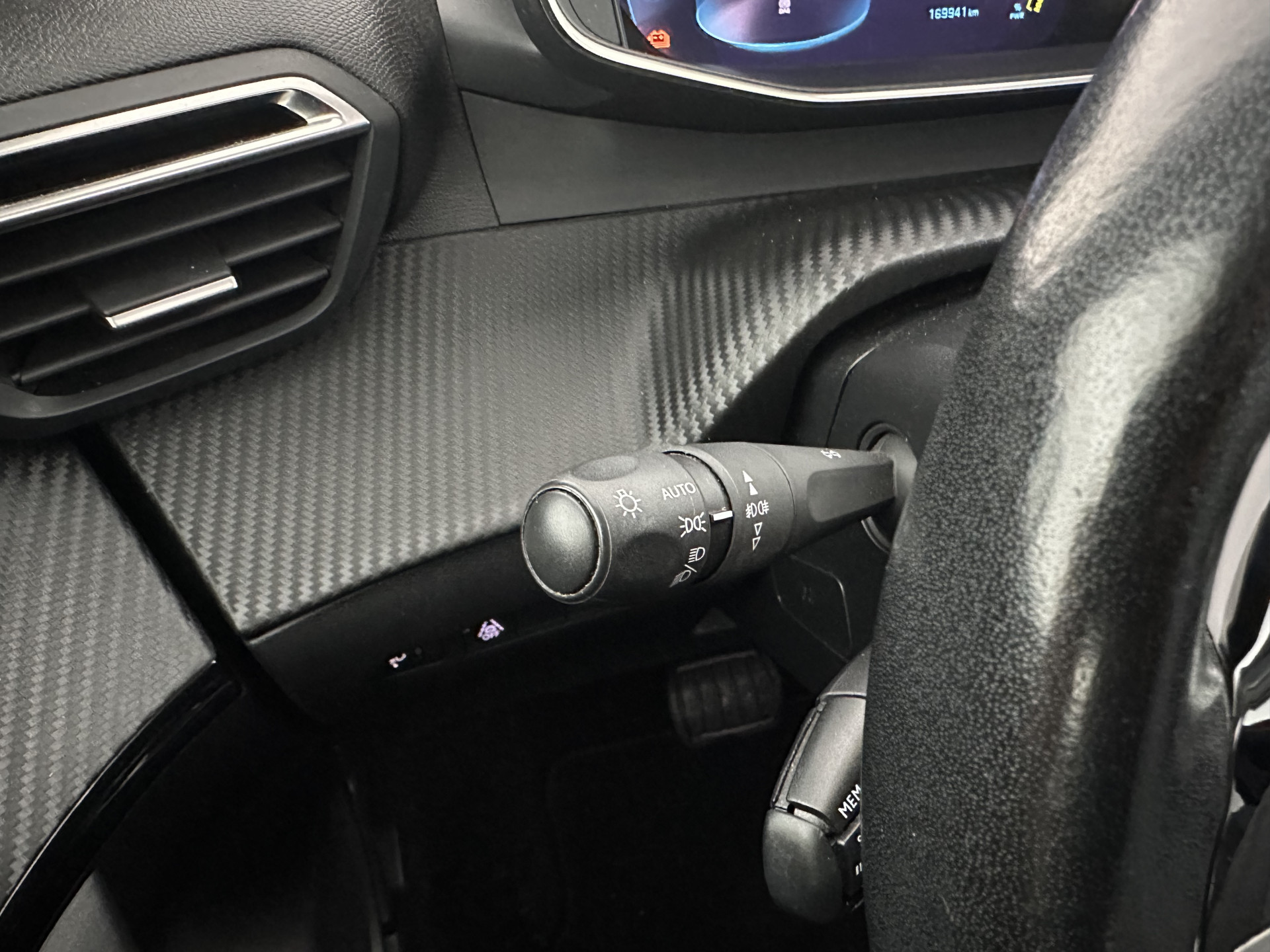 Hoofdafbeelding Peugeot e-2008