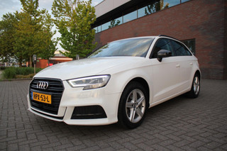 Audi A3 SPORTBACK 35 TFSI CoD Advance Sport