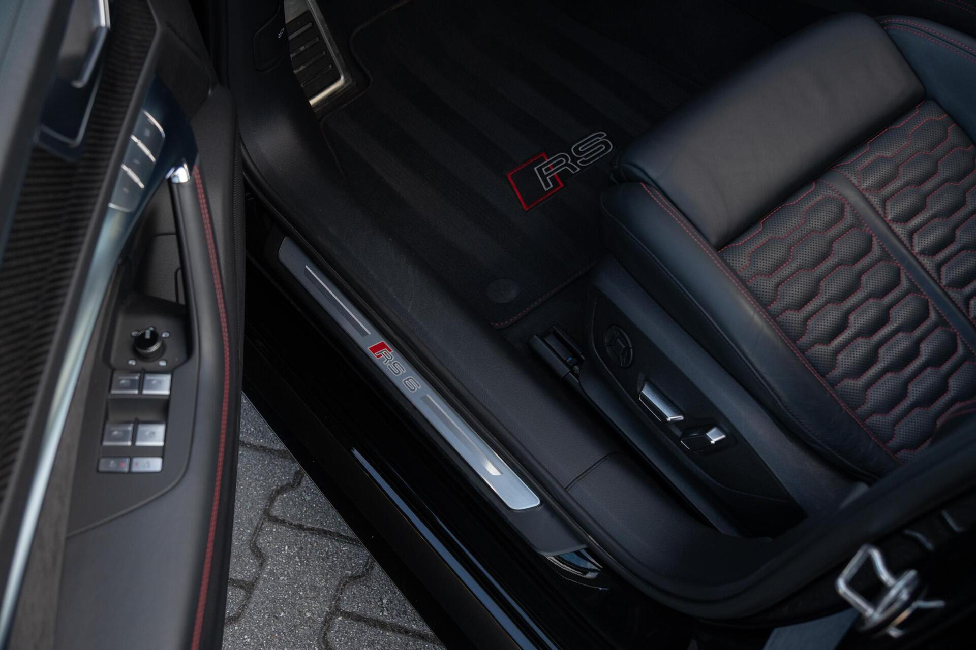 Hoofdafbeelding Audi RS6