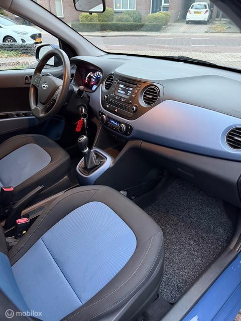 Hoofdafbeelding Hyundai i10