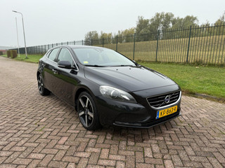 Volvo V40 2.0 D3 Summum