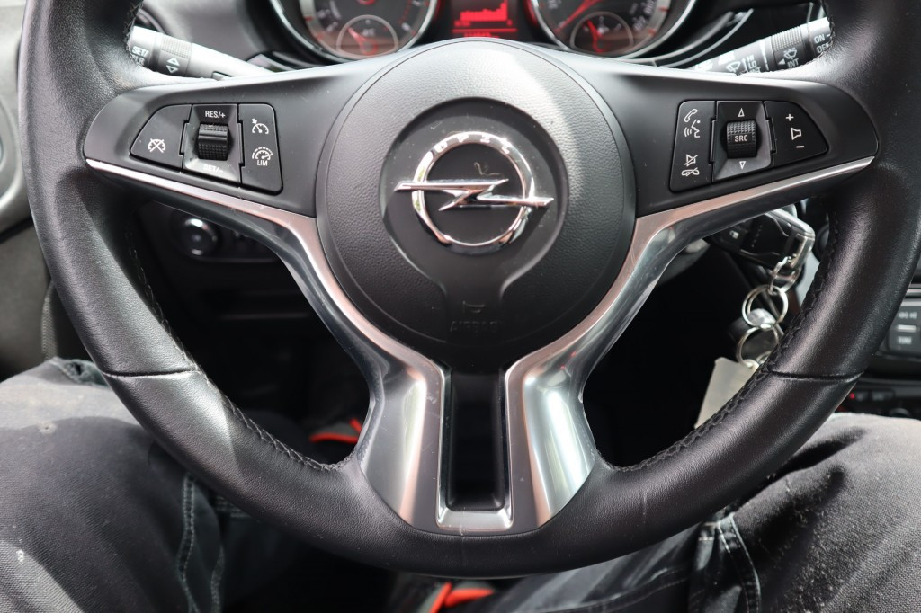 Hoofdafbeelding Opel ADAM