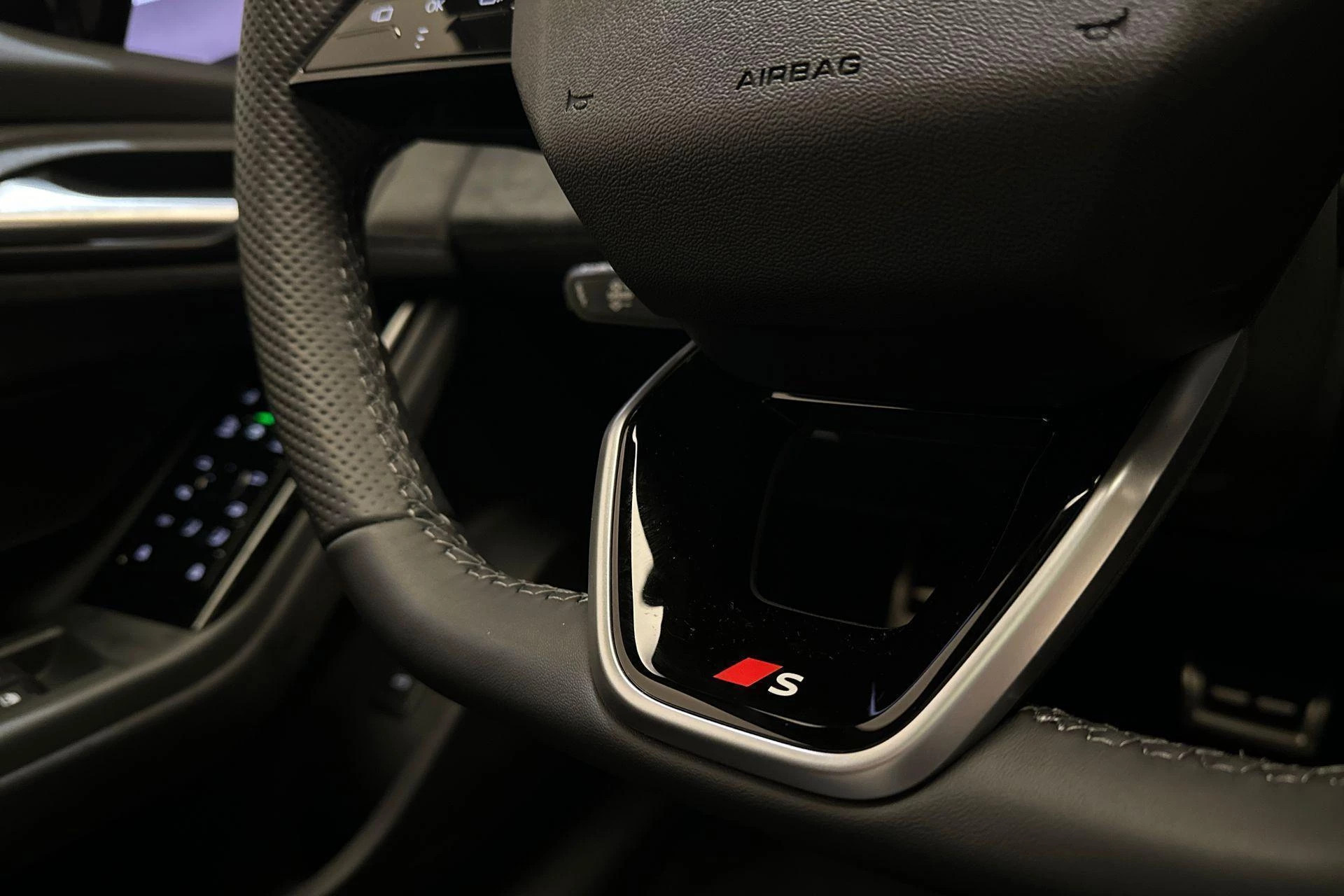 Hoofdafbeelding Audi A6 Avant e-tron