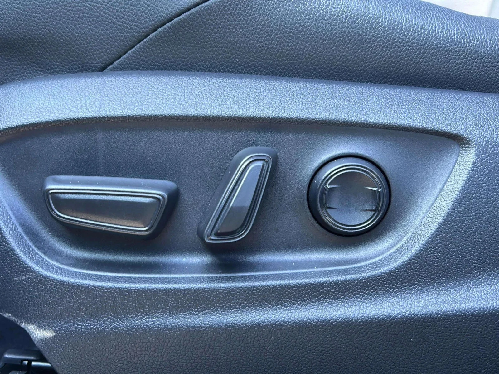 Toyota-bZ4X-image-13